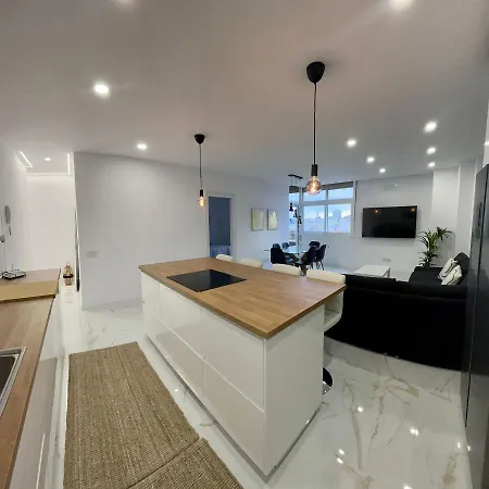 Casa Blanca *